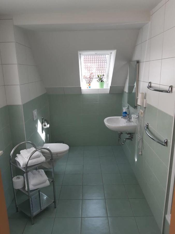 Gasthaus Und Pension Zum Biber Steckby Bagian luar foto